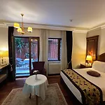 Glk Premier Regency & Отель 3*