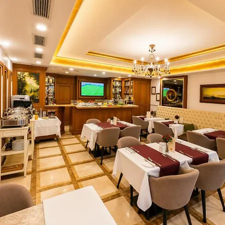 Glk Premier Regency & Отель 3*