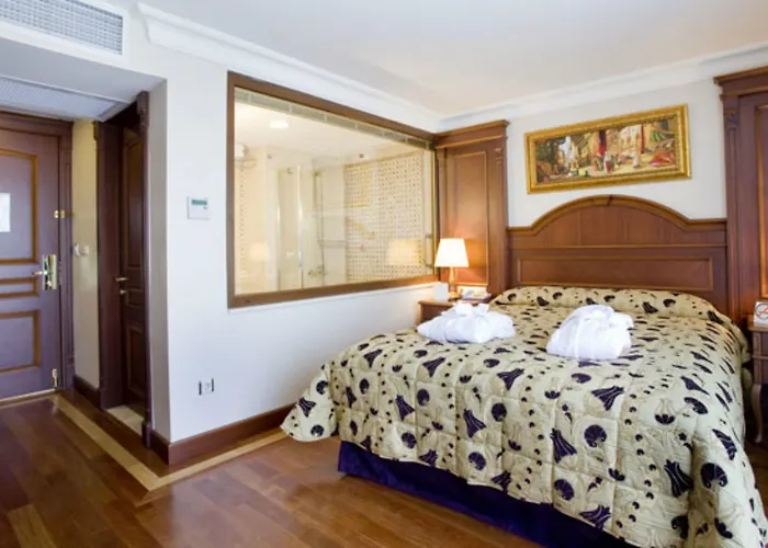 Hotel Glk Premier Regency Suites&spa