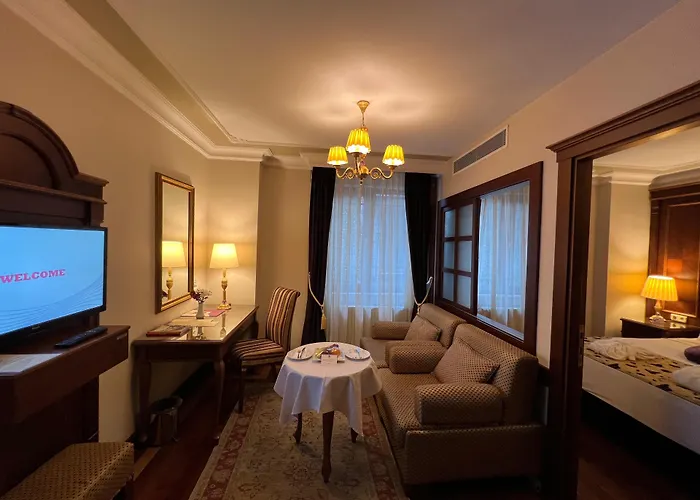 Hotel Glk Premier Regency & 3*