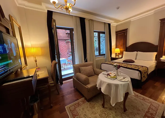 Glk Premier Regency Suites&spa