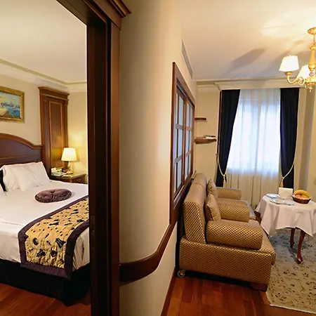 Ξενοδοχείο Glk Premier Regency & 3*